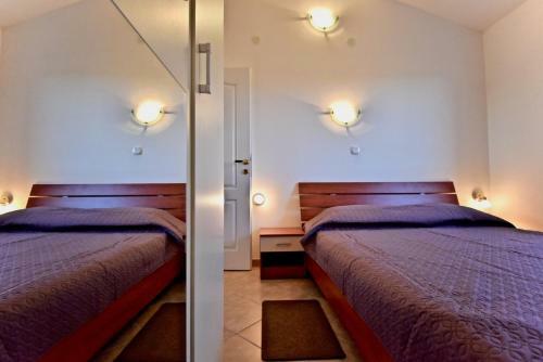 Hostal Sea View Apartments Near The Beach