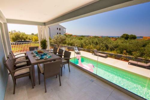 Villa Horizont With Sea View