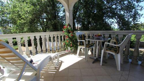 Hostal Apartments Diva