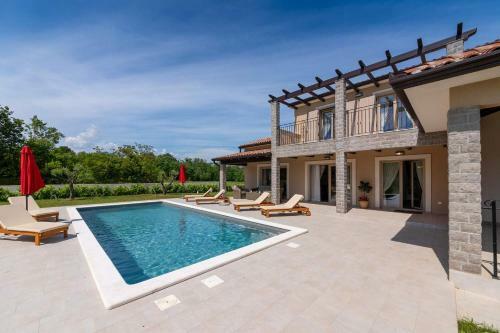 Villa Mercedes