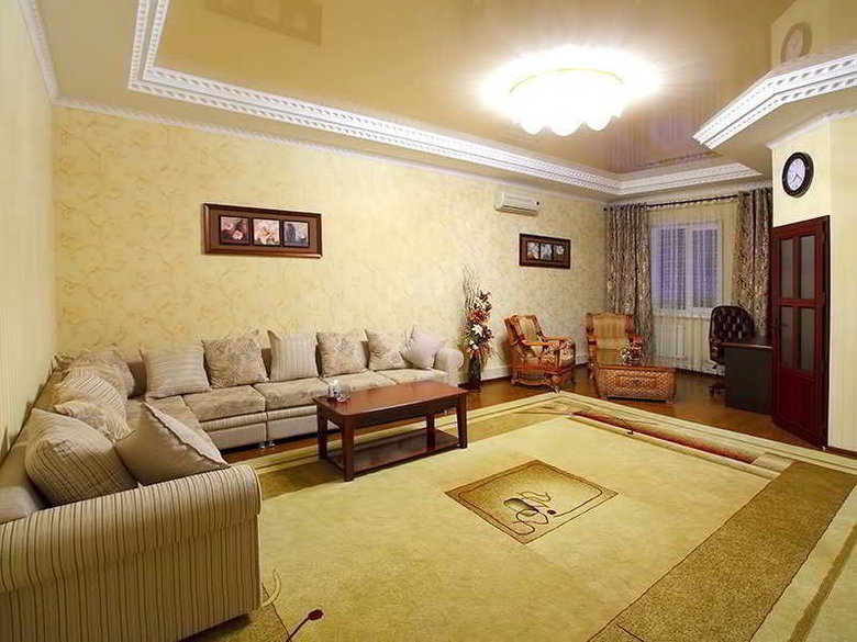 Grand Hotel
