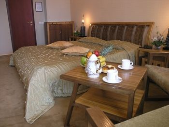 Hotel Golden Dragon
