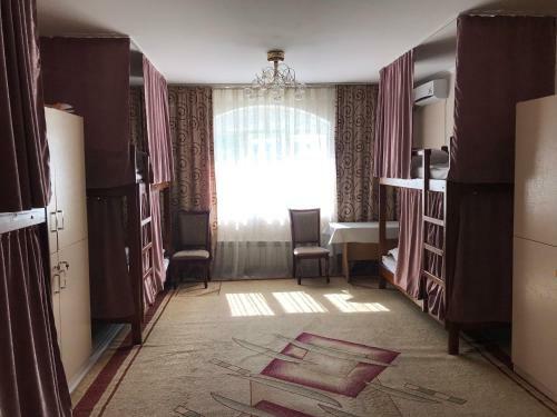 Tunduk Hostel