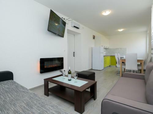 Prunus-luxurious Holiday Home With A Private Pool