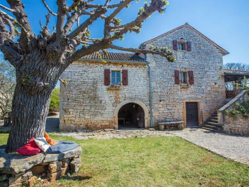 Luxurious Holiday Home In Heraki Croatia With Private Pool