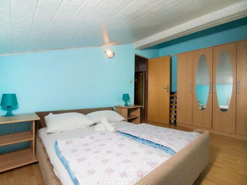 Big Family Apartment