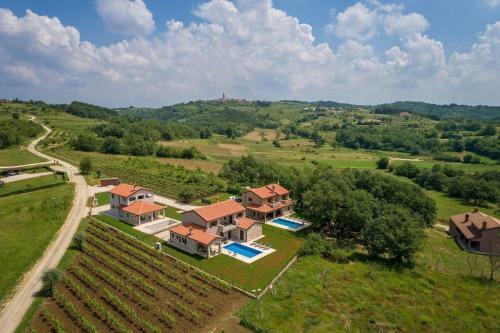 Villa Brih III