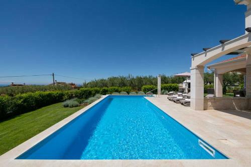 Villa Blanca