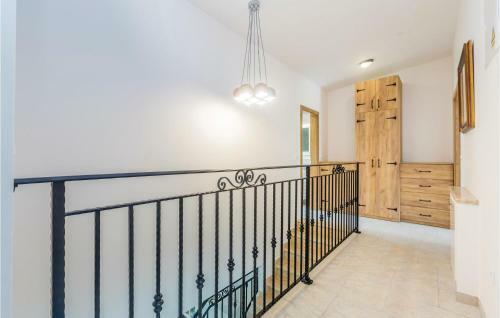 Three-bedroom Holiday Home In Kornic