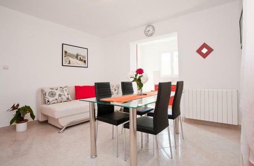 Apartments Melita