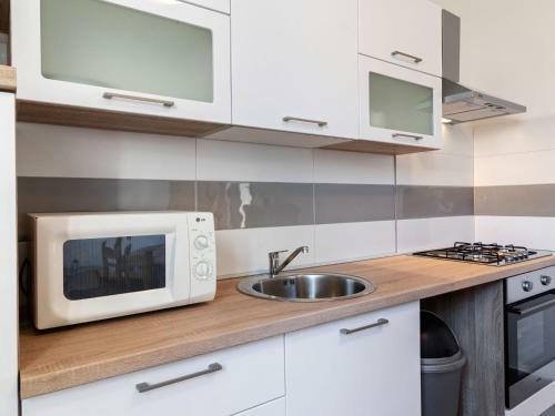Elegant Apartment In Labin With Terrace