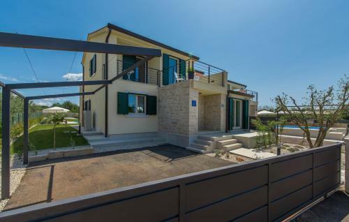 Villa Clara With Private Pool