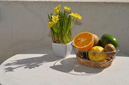 Hostal App & Rooms Ljuba - 130m From Sea