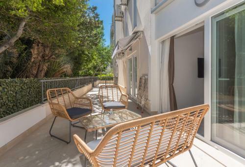 Beach Apartments Mara
