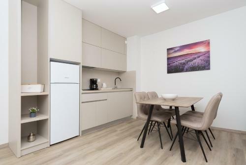 Beach Apartments Mara