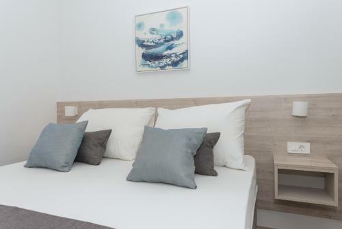 Beach Apartments Mara