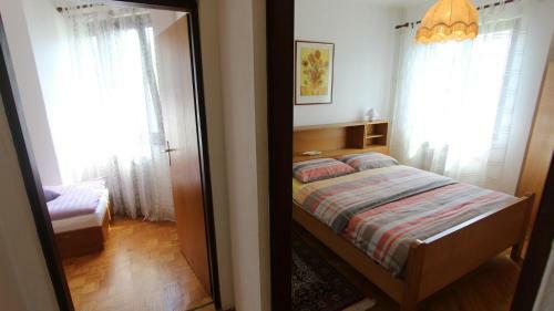 Hostal Apartments John