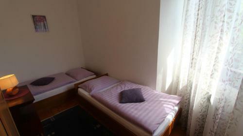 Hostal Apartments John