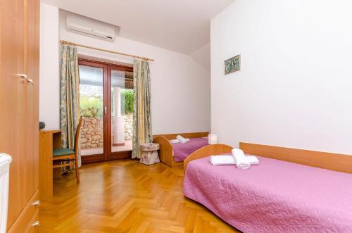 Apartment Tunjara