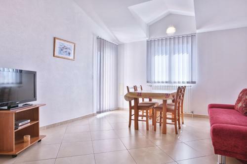 Apartments Istriensonne - Haus Anto