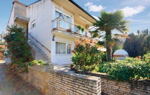 Apartment Vesna 812