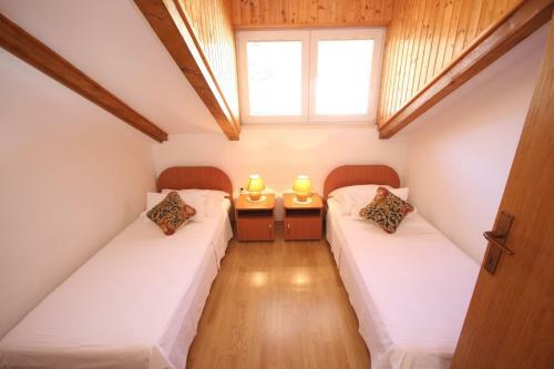 Apartments Nikola - Free Parking