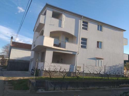 Apartamento Holiday Home 193586