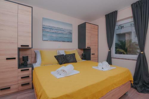Pool Apartments Tolo