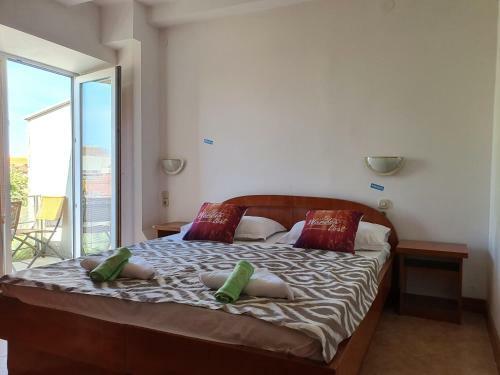 Apartments Rhapsody In Center