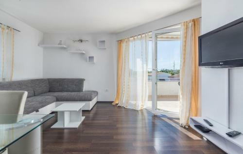 Apartment Leon With Balcony