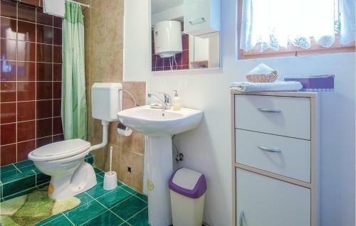 Four-bedroom Holiday Home In Novi Marof