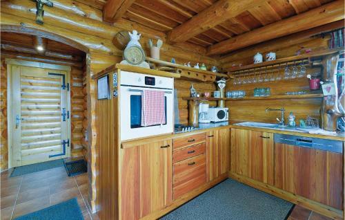 Three-bedroom Holiday Home In Novi Marof