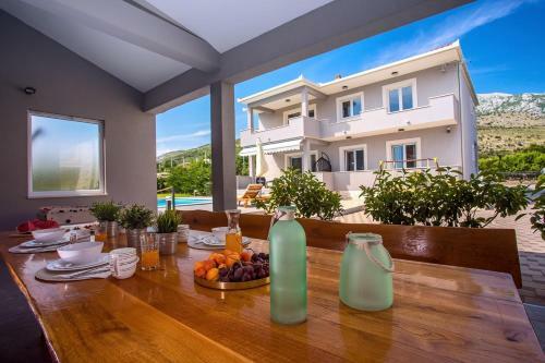 Apartment Villa Bego Heated Pool With Jaccuzzi, Summer Kitchen, Garden