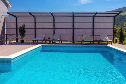 Apartment Villa Bego Heated Pool With Jaccuzzi, Summer Kitchen, Garden