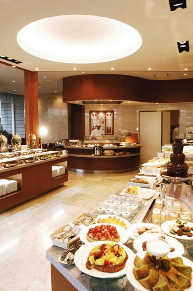 Fukuyama New Castle Hotel