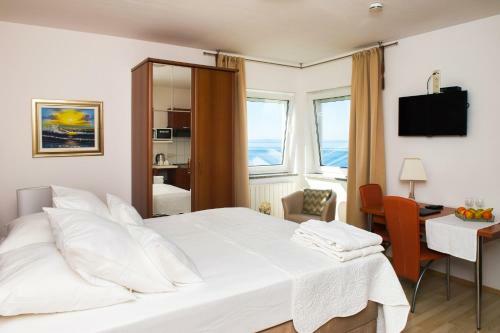 Hostal Apartments And Rooms Anka - Jacuzzi