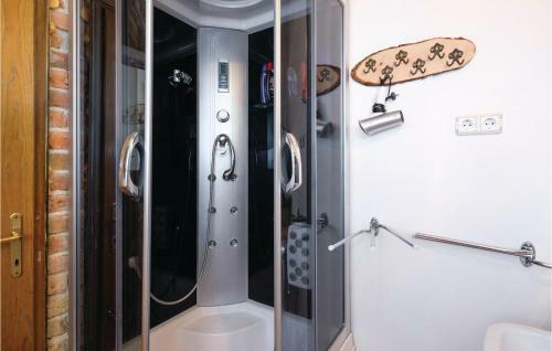 Two-bedroom Holiday Home In Poljana