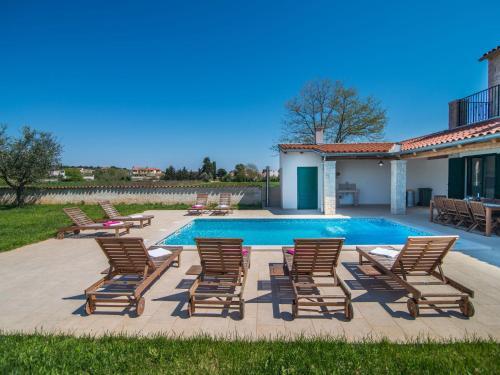 Minimalistically Decorated Villa Pomer With Private Pool And Fenced Yard