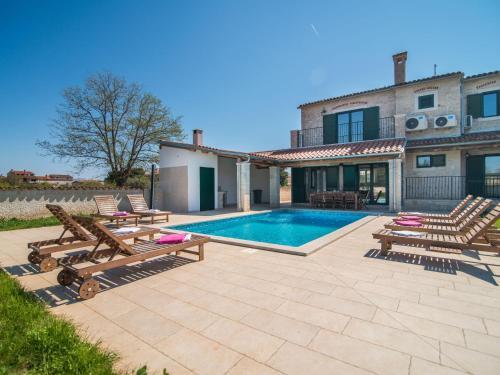 Minimalistically Decorated Villa Pomer With Private Pool And Fenced Yard