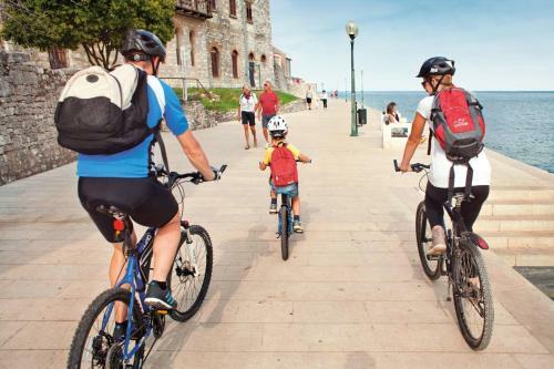 Hostal Apartments Ritosa Spadici Beach Area