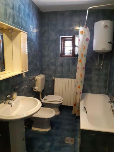 Hostal Two Bed Rooms Fortuna Near The Beach