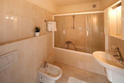 Apartments Veli Maj 1446