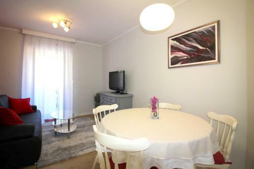 Apartments Tancel