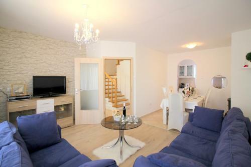 Holiday House Anamaria