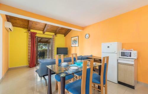 Hostal Apartment House Materada