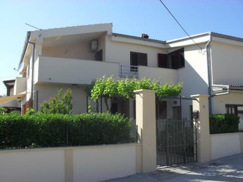 House 193410-holiday Apartment Glavan