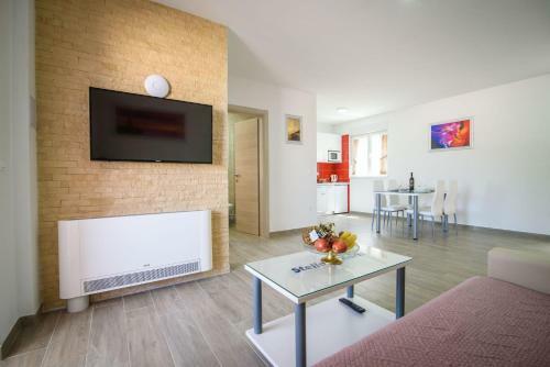 Apartamento Villa In Center, With Swimming Pool And Jacuzzi