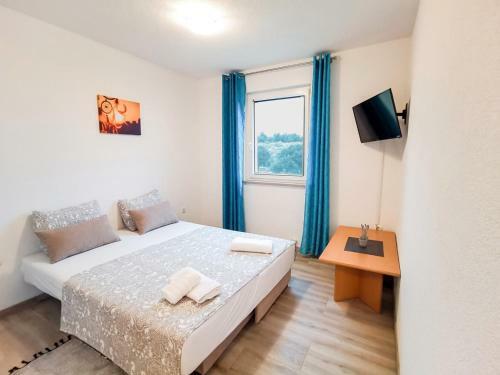 Hostal Apartmani Mirna Luka