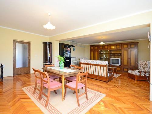 Apartment Katica 1151
