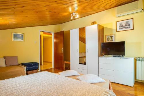 Hostal App-rooms Gracia - With Great View